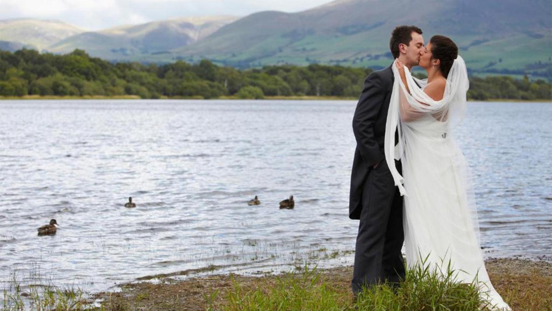 Lake District Castle Inn ケズィック エクステリア 写真